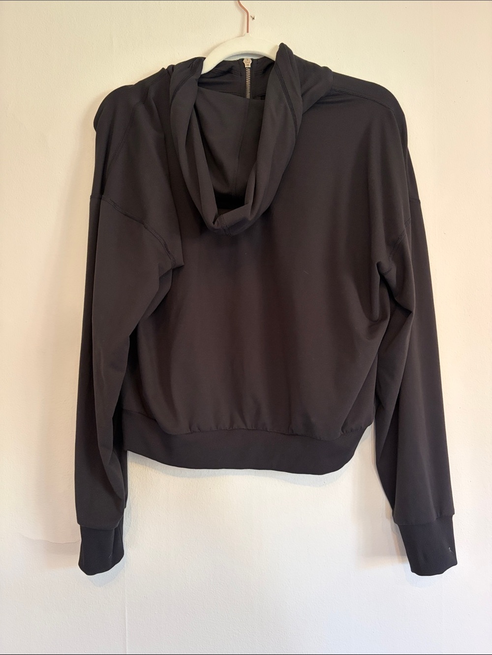 Vuori Black Zip-Up Lightweight Hoodie - Picture 3 of 4